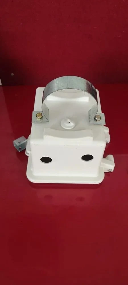 Electrical Pole Box — view 3