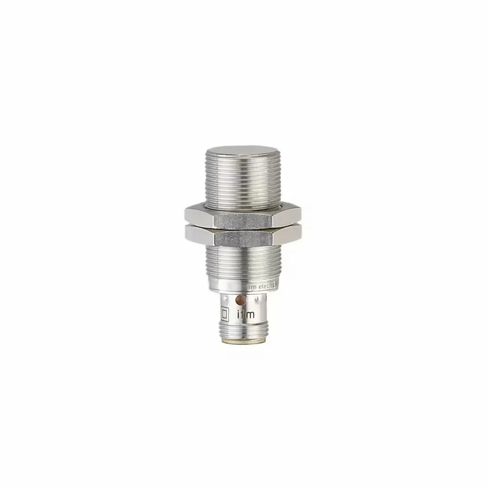 IGC204 Inductive Proximity Sensor — view 2